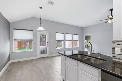 3705 Vista Greens Drive, Fort Worth, TX 76244 - Photo 17