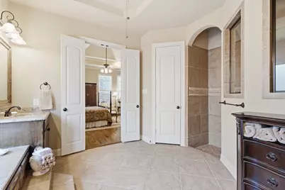 100 Honeysuckle Way, Flower Mound, TX 75028 - Photo 19