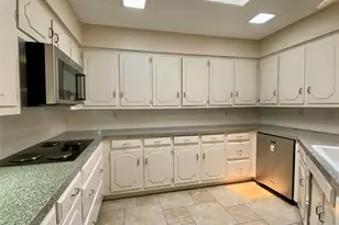 909 Hillsdale Dr, Richardson, TX 75081 - Photo 11