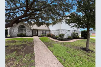 1226 Oakmanor Circle, Hewitt, TX 76643 - Photo 1