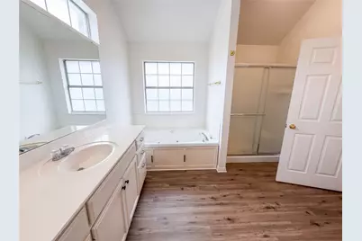 1226 Oakmanor Circle, Hewitt, TX 76643 - Photo 17