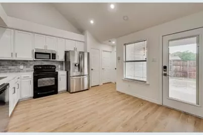 205 Tonto Street, Aubrey, TX 76227 - Photo 5