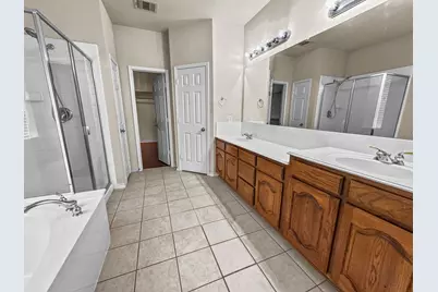 5530 Greensboro Drive, Frisco, TX 75035 - Photo 9