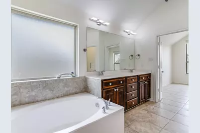 5 Duskview Lane, Edgecliff Village, TX 76134 - Photo 19