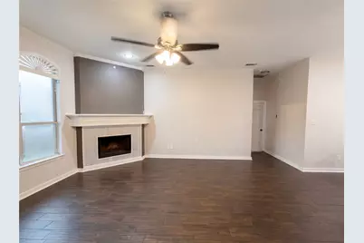 5609 Phoenix Drive, The Colony, TX 75056 - Photo 3