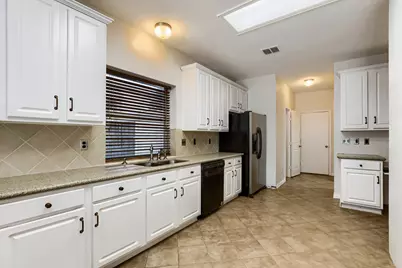 2066 Fair Oaks Circle, Corinth, TX 76210 - Photo 13