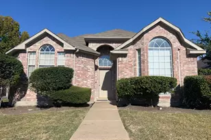 2213 Creek Royal Dr, Mesquite, TX 75181 - Photo 1