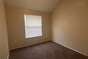 2213 Creek Royal Dr, Mesquite, TX 75181 - Photo 9