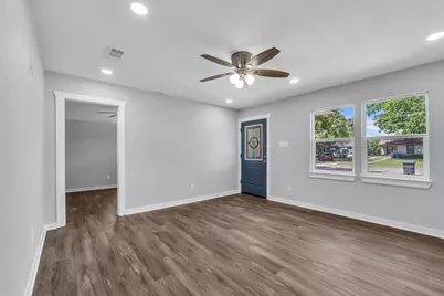 3608 N 26th Street, Waco, TX 76708 - Photo 5