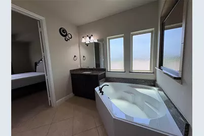 11615 Blanca Lane, Frisco, TX 75035 - Photo 9