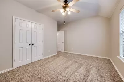 2569 Pinnacle Point Drive, Grand Prairie, TX 75054 - Photo 23