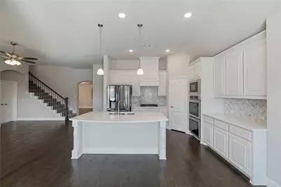 1008 Superbloom Avenue, Justin, TX 76247 - Photo 5