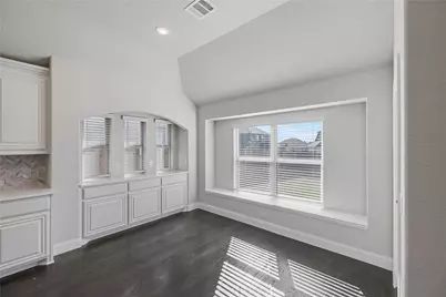 1008 Superbloom Avenue, Justin, TX 76247 - Photo 9