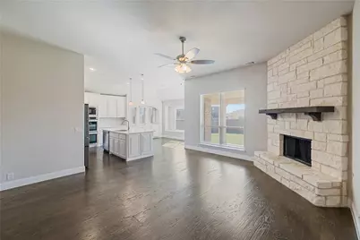 1008 Superbloom Avenue, Justin, TX 76247 - Photo 5