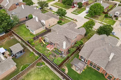 1756 Hidden Brook Drive, Grand Prairie, TX 75050 - Photo 33