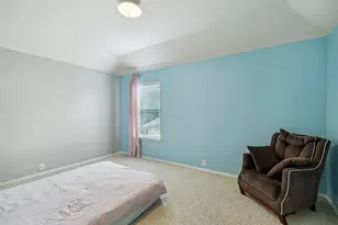 1756 Hidden Brook Dr, Grand Prairie, TX 75050 - Photo 31