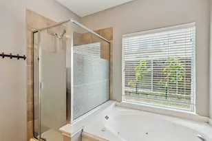 1756 Hidden Brook Dr, Grand Prairie, TX 75050 - Photo 27