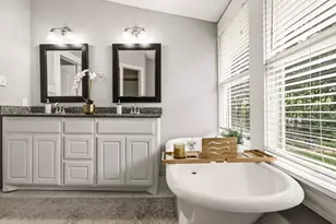 5736 Tremont St, Dallas, TX 75214 - Photo 19