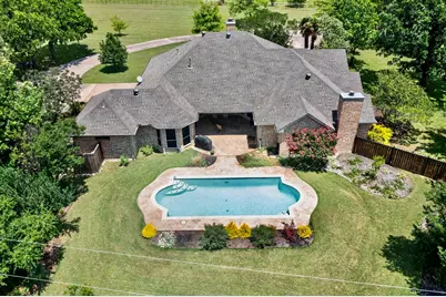 165 Johnson Lane, Ovilla, TX 75154 - Photo 1