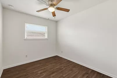 8804 Myra Street, White Settlement, TX 76108 - Photo 15