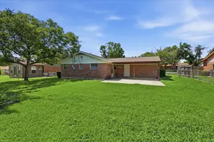 8804 Myra St, White Settlement, TX 76108 - Photo 31