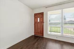8804 Myra St, White Settlement, TX 76108 - Photo 7