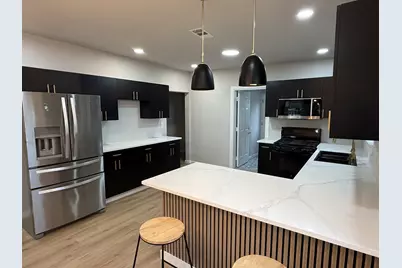 758 Bethpage Avenue, Dallas, TX 75217 - Photo 3