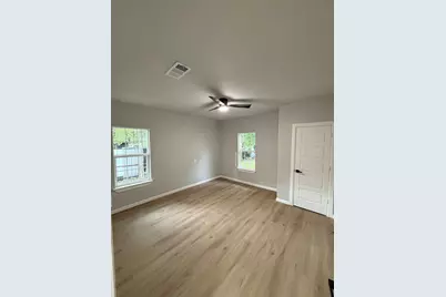 758 Bethpage Avenue, Dallas, TX 75217 - Photo 11