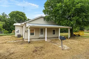 502 S Elm St, Celeste, TX 75423 - Photo 3