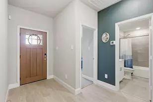 9352 Lone Maverick Dr, Fort Worth, TX 76036 - Photo 7