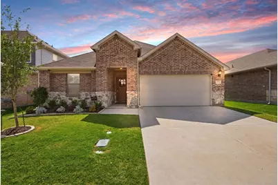 9352 Lone Maverick Drive, Fort Worth, TX 76036 - Photo 1