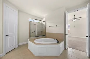 6425 Abbotsford Dr, Plano, TX 75074 - Photo 13