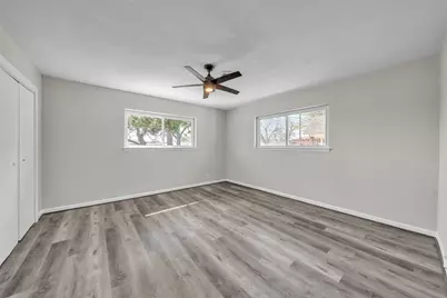 600 N Mill Street, Bowie, TX 76230 - Photo 17