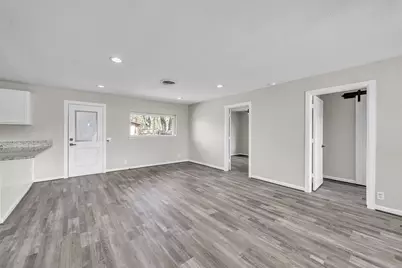 600 N Mill Street, Bowie, TX 76230 - Photo 5