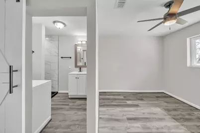 600 N Mill Street, Bowie, TX 76230 - Photo 11