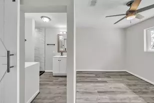 600 N Mill St, Bowie, TX 76230 - Photo 11