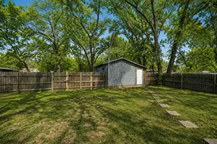 600 N Mill St, Bowie, TX 76230 - Photo 25