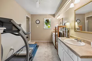 2709 Hedgeway Dr, Arlington, TX 76016 - Photo 13
