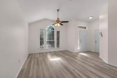 10601 Aransas Drive, Fort Worth, TX 76131 - Photo 7