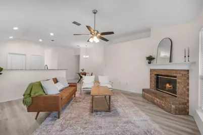 10601 Aransas Drive, Fort Worth, TX 76131 - Photo 13