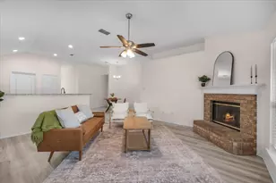 10601 Aransas Dr, Fort Worth, TX 76131 - Photo 13