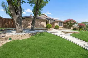 2727 Gold Rush Ln, Carrollton, TX 75007 - Photo 3