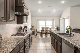 1514 Nighthawk Ln, Mansfield, TX 76063 - Photo 5