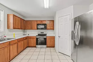 6220 Thoroughbred Trail, Denton, TX 76210 - Photo 5