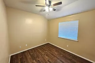 3235 Guadaloupe, Grand Prairie, TX 75054 - Photo 25