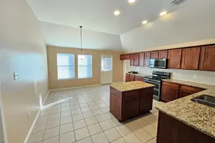 3235 Guadaloupe, Grand Prairie, TX 75054 - Photo 9