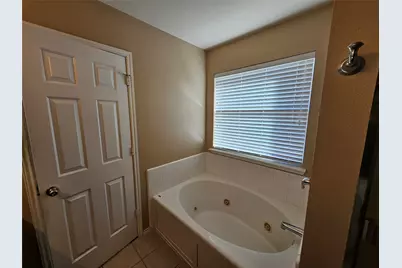 3235 Guadaloupe, Grand Prairie, TX 75054 - Photo 21