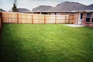 3235 Guadaloupe, Grand Prairie, TX 75054 - Photo 35