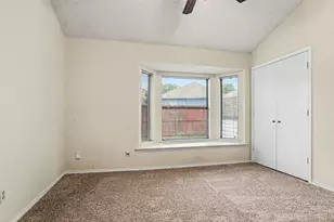 1011 Astaire Ave, Duncanville, TX 75137 - Photo 17