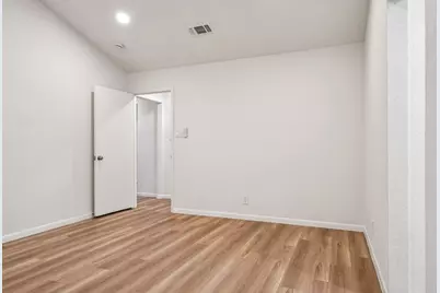 3509 Kelvin Avenue, Fort Worth, TX 76133 - Photo 15